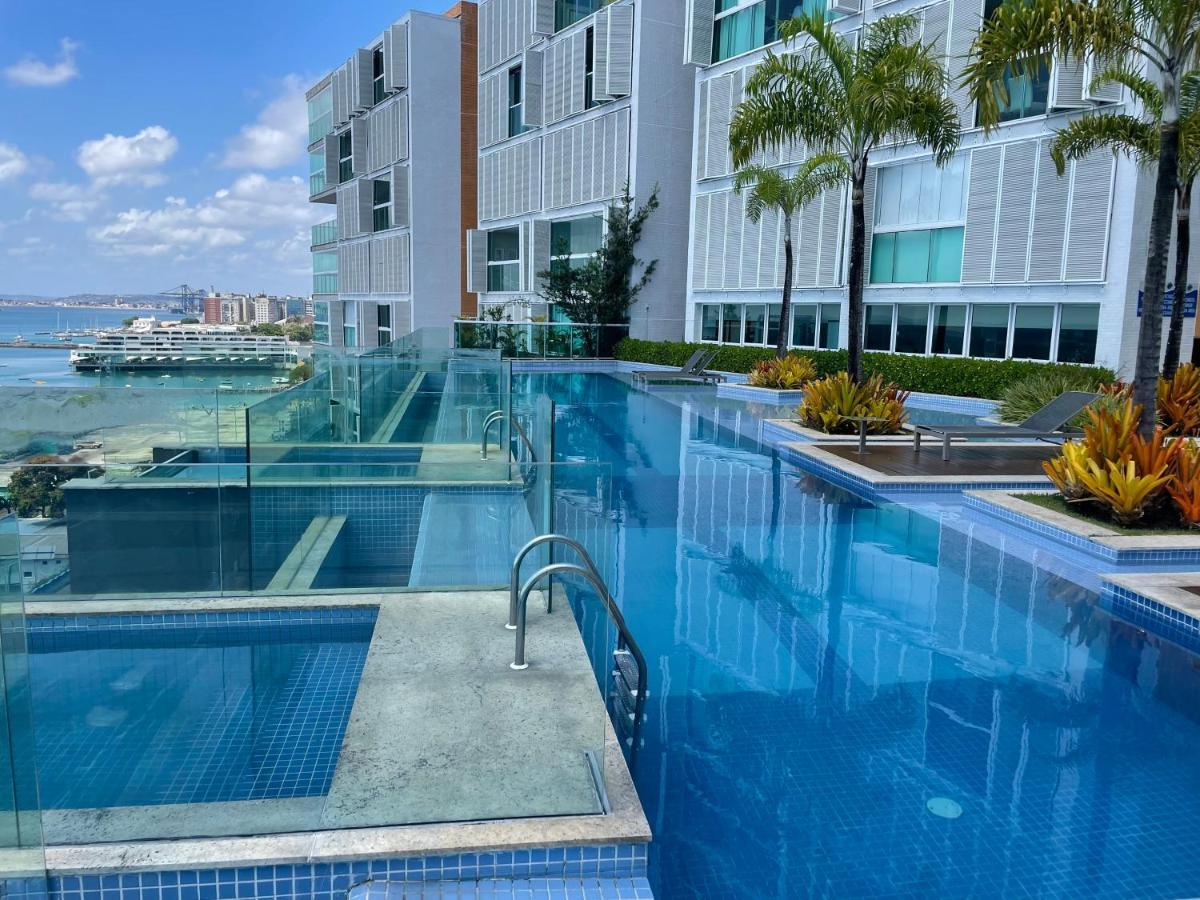 Cloc Marina Vista Mar P/ A Baia De Todos Os Santos Appartement Salvador Buitenkant foto