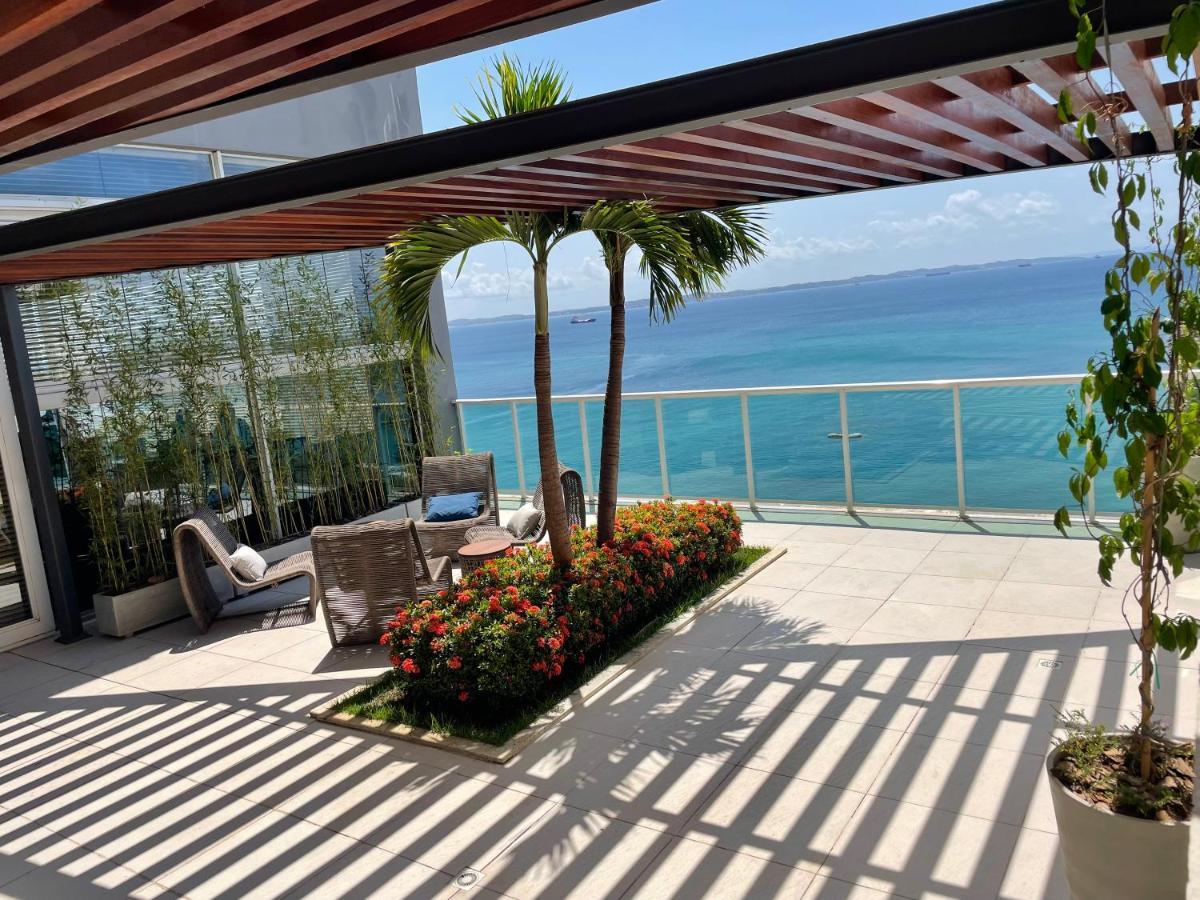 Cloc Marina Vista Mar P/ A Baia De Todos Os Santos Appartement Salvador Buitenkant foto