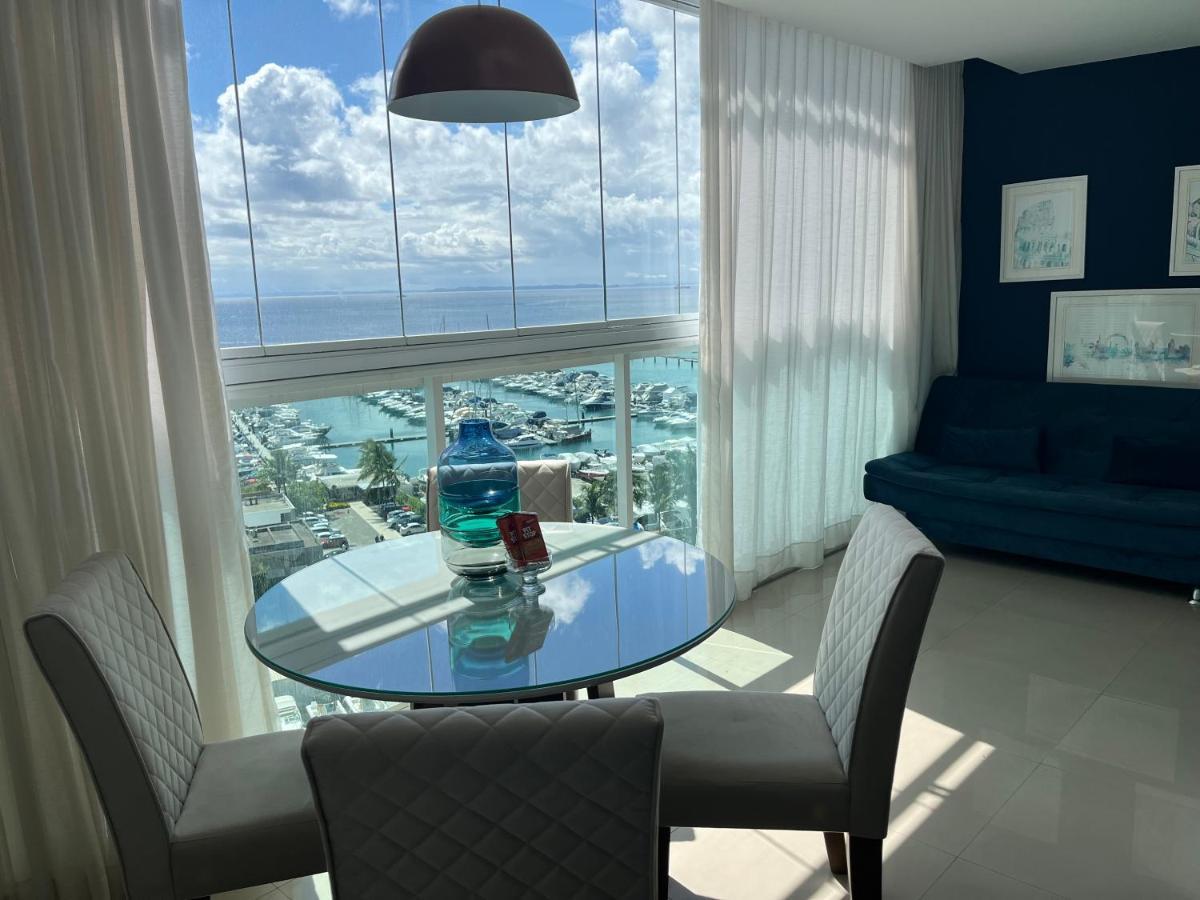 Cloc Marina Vista Mar P/ A Baia De Todos Os Santos Appartement Salvador Buitenkant foto