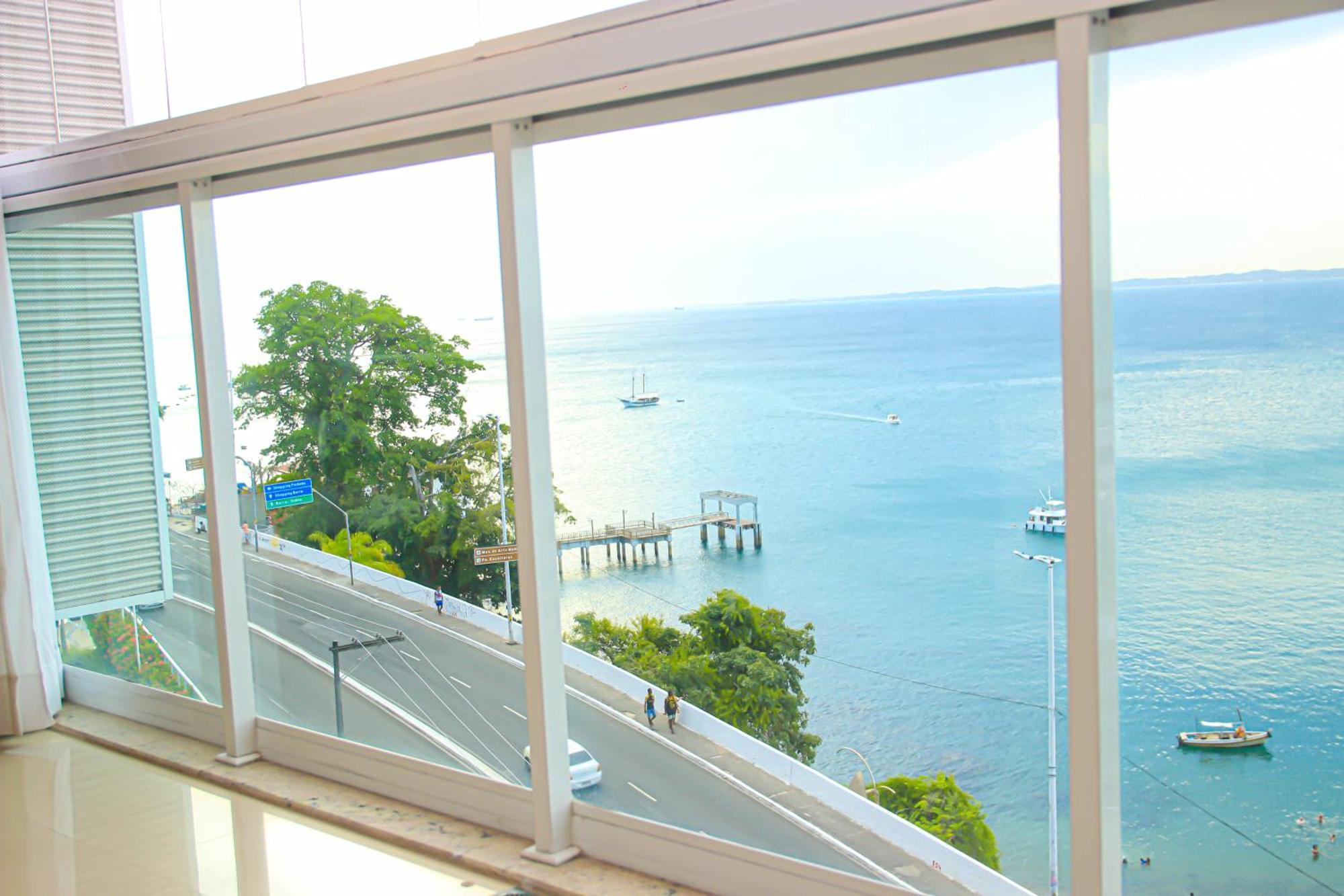 Cloc Marina Vista Mar P/ A Baia De Todos Os Santos Appartement Salvador Buitenkant foto